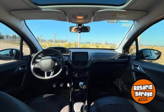 Autos - Peugeot 2008 Feline Sport 1.6 T 2016 Nafta 105000Km - En Venta