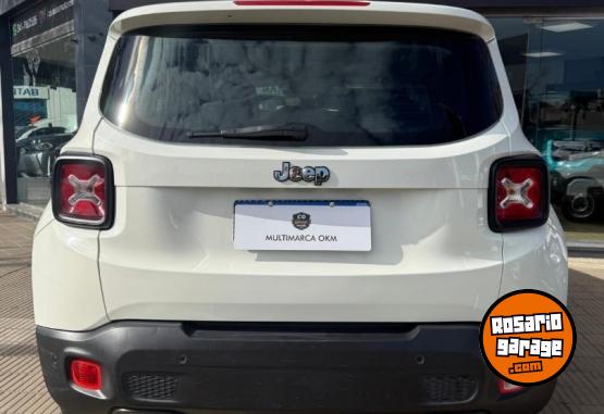 Camionetas - Jeep RENEGADE 1.8L SPORT 2017 Nafta 101000Km - En Venta