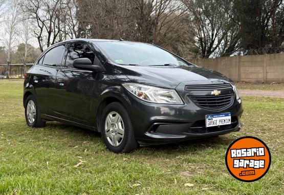 Autos - Chevrolet Onix 2015 Nafta 99000Km - En Venta