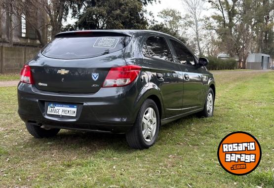 Autos - Chevrolet Onix 2015 Nafta 99000Km - En Venta