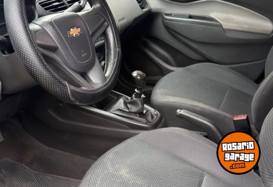 Autos - Chevrolet Onix 2015 Nafta 99000Km - En Venta