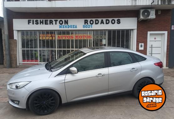 Autos - Ford FOCUS III TITANIUM 2.0 2016 Nafta 140000Km - En Venta