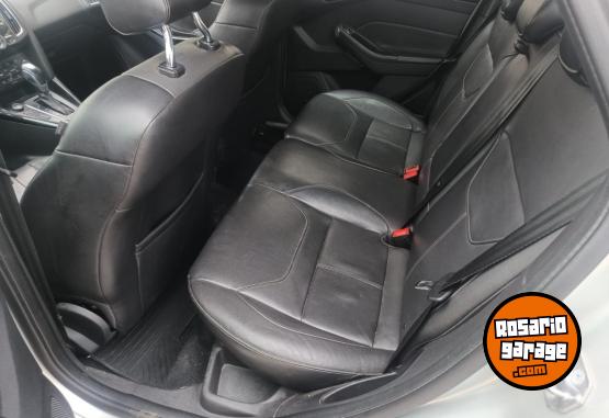 Autos - Ford FOCUS III TITANIUM 2.0 2016 Nafta 140000Km - En Venta