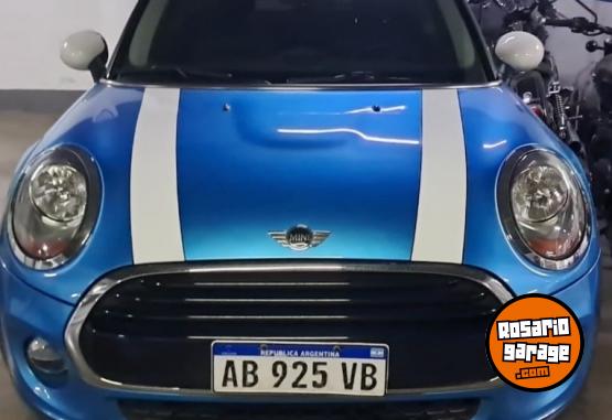 Autos - Mini cooper sedan 3 puertas 2017 Nafta 103000Km - En Venta