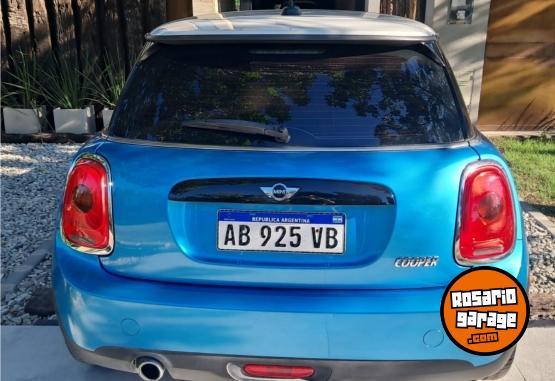 Autos - Mini cooper sedan 3 puertas 2017 Nafta 103000Km - En Venta