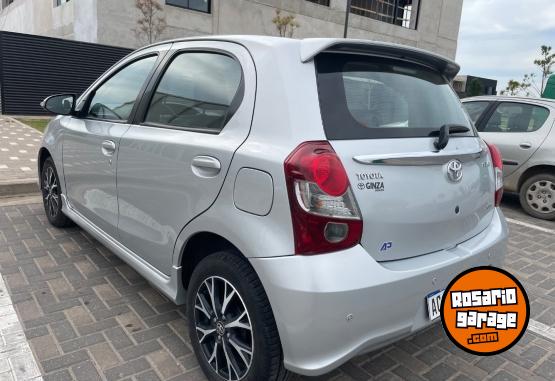 Autos - Toyota Etios 2018 Nafta 57000Km - En Venta