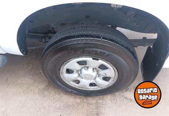 Camionetas - Toyota HILUX 2.5D 2008 Diesel 177000Km - En Venta