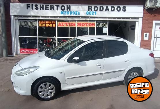 Autos - Peugeot 207 4 PUERTAS 2012 Nafta 150000Km - En Venta