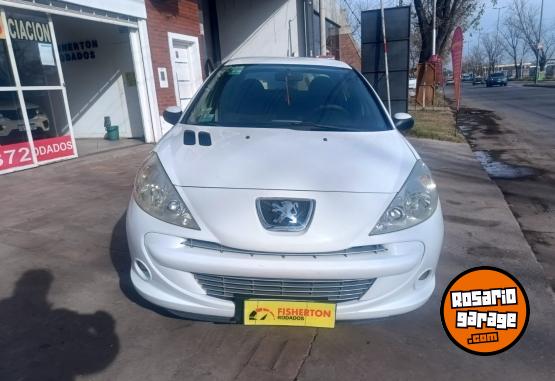 Autos - Peugeot 207 4 PUERTAS 2012 Nafta 150000Km - En Venta