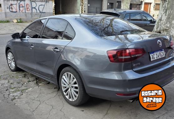 Autos - Volkswagen Vento 2018 Nafta 80000Km - En Venta