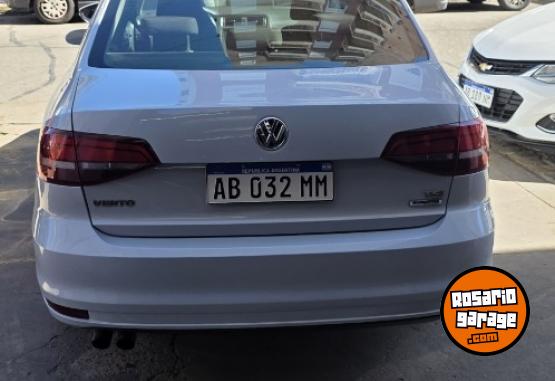 Autos - Volkswagen Vento 2017 Nafta 89000Km - En Venta
