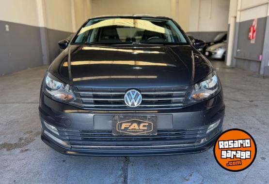 Autos - Volkswagen POLO 1.6 COMFORTLINE 2016 GNC 137000Km - En Venta