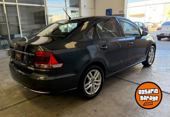 Autos - Volkswagen POLO 1.6 COMFORTLINE 2016 GNC 137000Km - En Venta