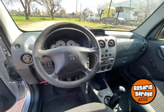 Utilitarios - Peugeot Partner 2017 Diesel 51000Km - En Venta