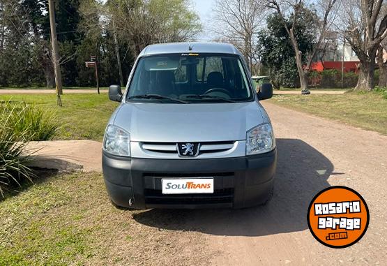 Utilitarios - Peugeot Partner 2017 Diesel 51000Km - En Venta