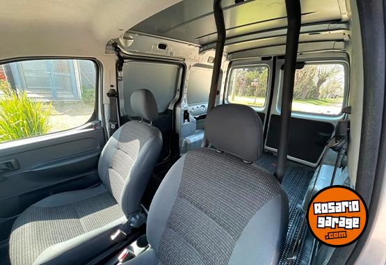 Utilitarios - Peugeot Partner 2017 Diesel 51000Km - En Venta