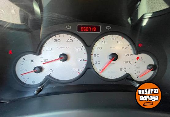 Utilitarios - Peugeot Partner 2017 Diesel 51000Km - En Venta
