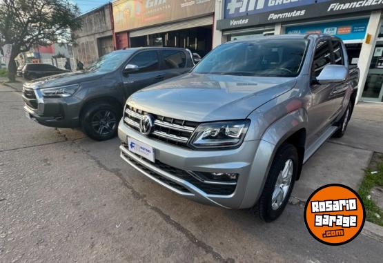 Autos - Volkswagen Amarok Highline 2.0 4x2 A 2024 Diesel 19000Km - En Venta