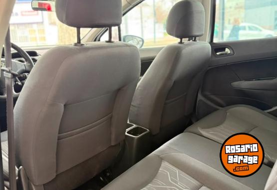 Autos - Peugeot 308 Allure 2016 Diesel 200000Km - En Venta