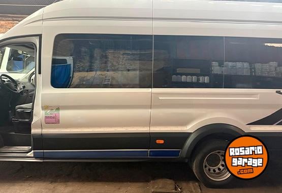 Utilitarios - Ford Tránsit 2022 Diesel 395000Km - En Venta