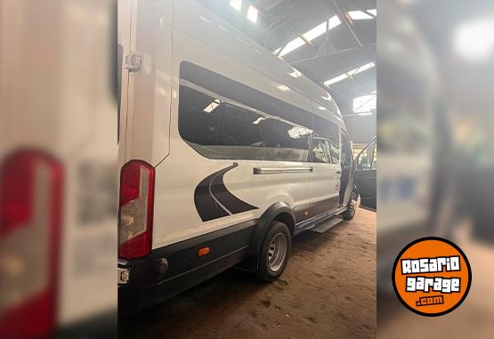 Utilitarios - Ford Tránsit 2022 Diesel 395000Km - En Venta