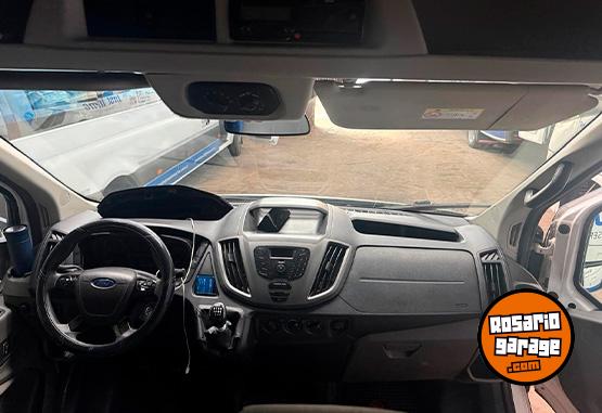 Utilitarios - Ford Tránsit 2022 Diesel 395000Km - En Venta