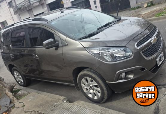 Autos - Chevrolet Spin 2015 GNC 80000Km - En Venta