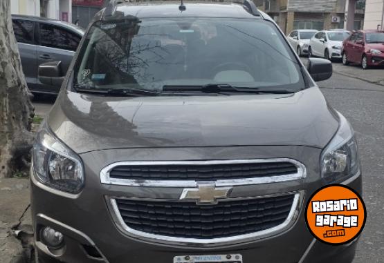 Autos - Chevrolet Spin 2015 GNC 80000Km - En Venta