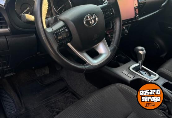 Autos - Toyota Hilux SRV 2.8 4x2 AT 2023 Diesel 59000Km - En Venta