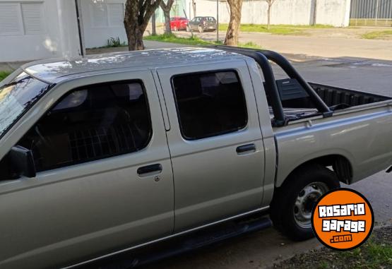 Camionetas - Nissan Np300 2011 Diesel 232700Km - En Venta