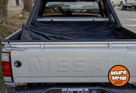 Camionetas - Nissan Np300 2011 Diesel 232700Km - En Venta