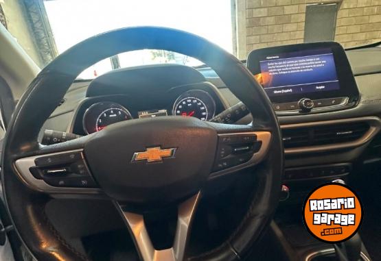Autos - Chevrolet Tracker 2021 Nafta 151400Km - En Venta