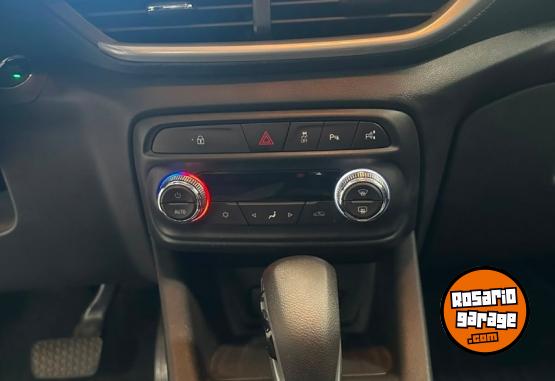 Autos - Chevrolet Tracker 2021 Nafta 151400Km - En Venta