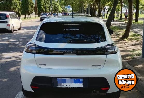 Autos - Peugeot 208 GT T 200 CVT 2025 Nafta 12600Km - En Venta