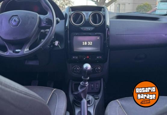 Autos - Renault Duster 2.0 Privilege 2017 Nafta 137000Km - En Venta
