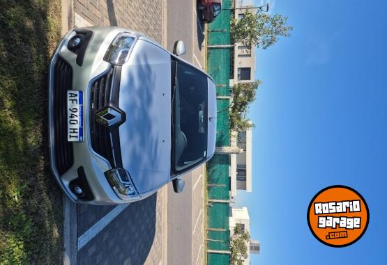 Autos - Renault Sandero 2023 Nafta 24600Km - En Venta