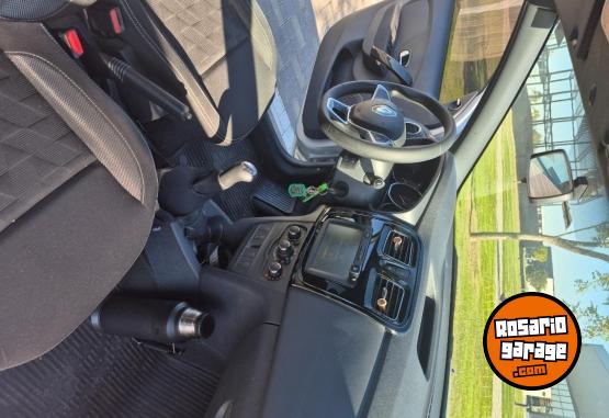 Autos - Renault Sandero 2023 Nafta 24600Km - En Venta