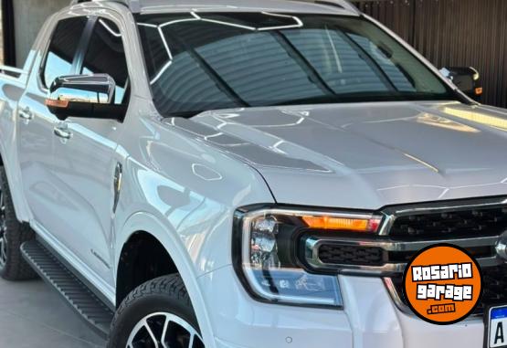 Camionetas - Ford RANGER LIMITED V6 2024 Diesel 65000Km - En Venta