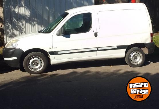 Utilitarios - Peugeot Partner 2011 Diesel 178888Km - En Venta