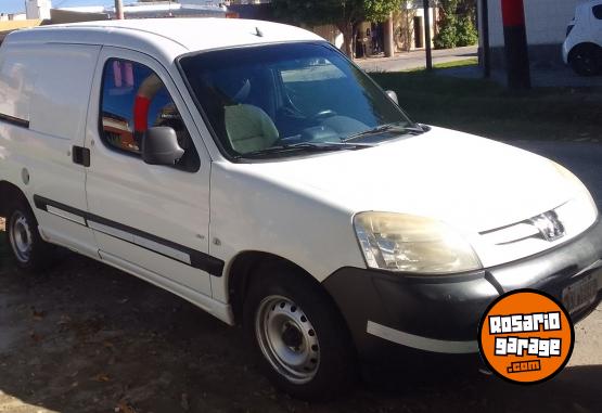 Utilitarios - Peugeot Partner 2011 Diesel 178888Km - En Venta