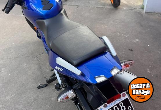 Motos - Bajaj ns 220 2012 Nafta 5000Km - En Venta