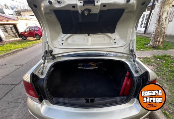 Autos - Chevrolet Vectra CD 2009 Nafta 224500Km - En Venta