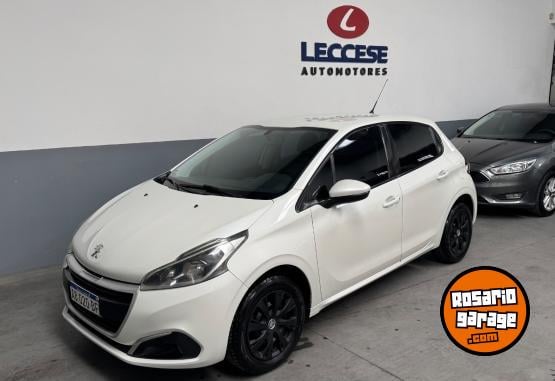 Autos - Peugeot 208 2017 Nafta - En Venta