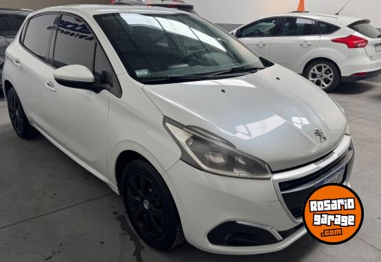 Autos - Peugeot 208 2017 Nafta - En Venta