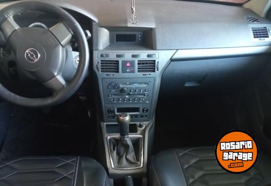 Autos - Chevrolet Vectra 2011 GNC 154000Km - En Venta