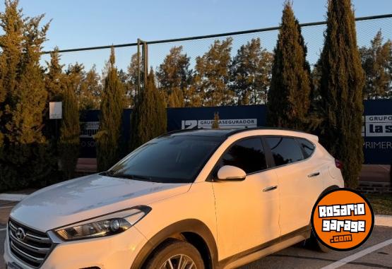 Camionetas - Hyundai Tucson 2016 Diesel 104000Km - En Venta