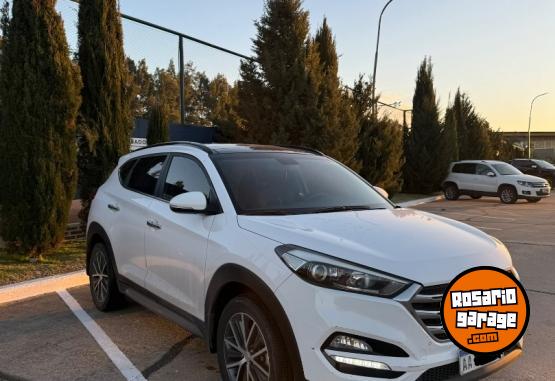 Camionetas - Hyundai Tucson 2016 Diesel 104000Km - En Venta