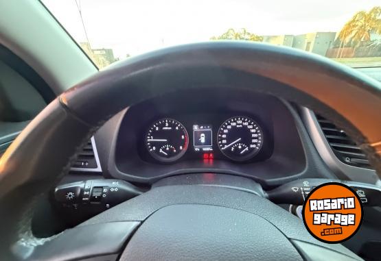 Camionetas - Hyundai Tucson 2016 Diesel 104000Km - En Venta