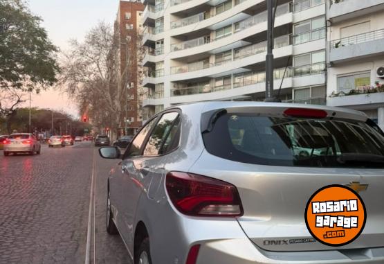 Autos - Chevrolet Onix Premier At 2020 Nafta 27000Km - En Venta