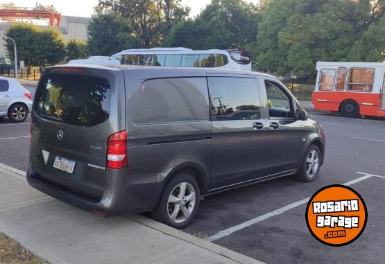 Utilitarios - Mercedes Benz Vito Plus AA 2018 Diesel 120000Km - En Venta